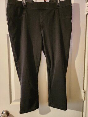 Time and Tru Women's Black Pull-On Capri Pants XXXL (22) Stretch Straight Leg